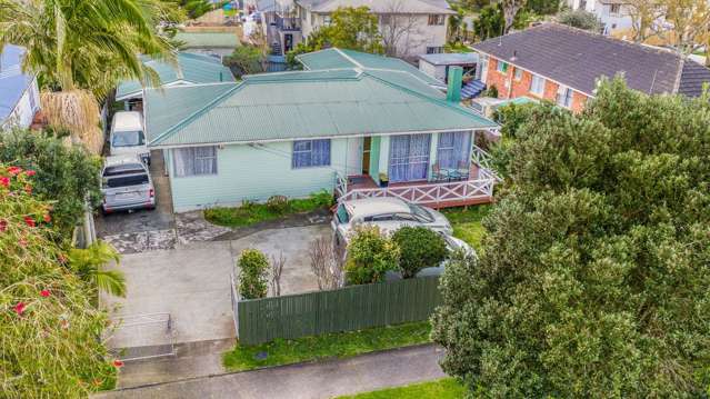 541 Massey Road Mangere_1