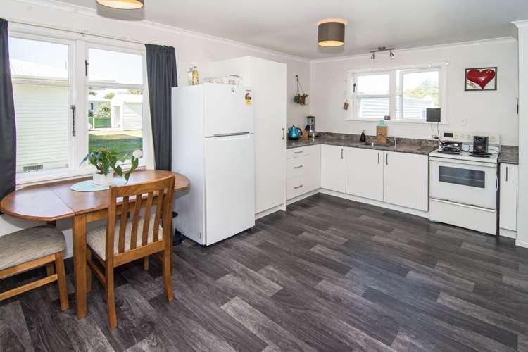 4 Jellicoe Place Solway_9