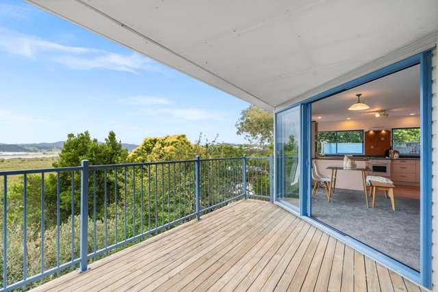 15 Pine Park Road 11614_1