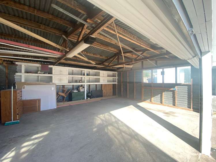 116 Portage Road New Lynn_9