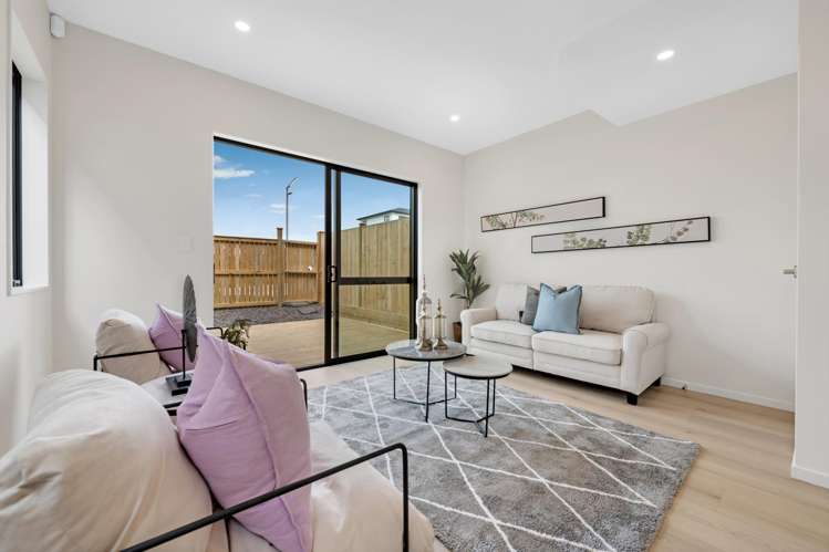 20 & 26 Adamson Road Flat Bush_26