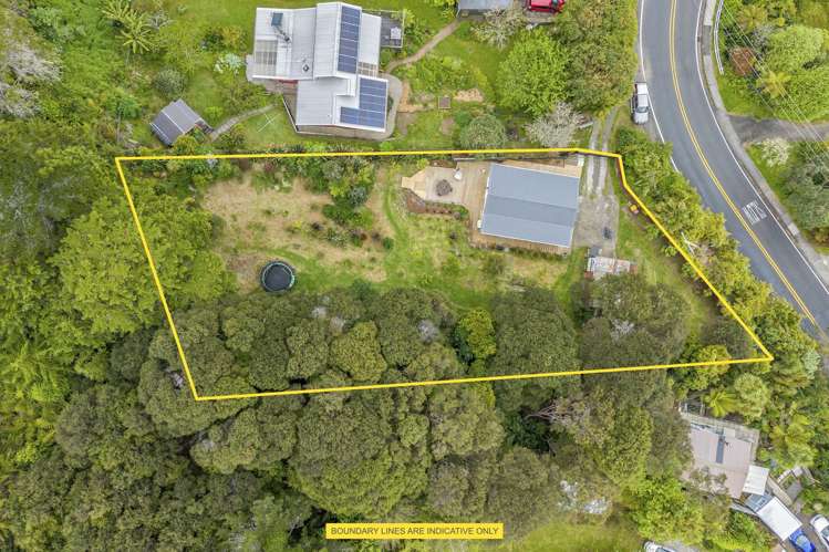 619 Huia Road Parau_21