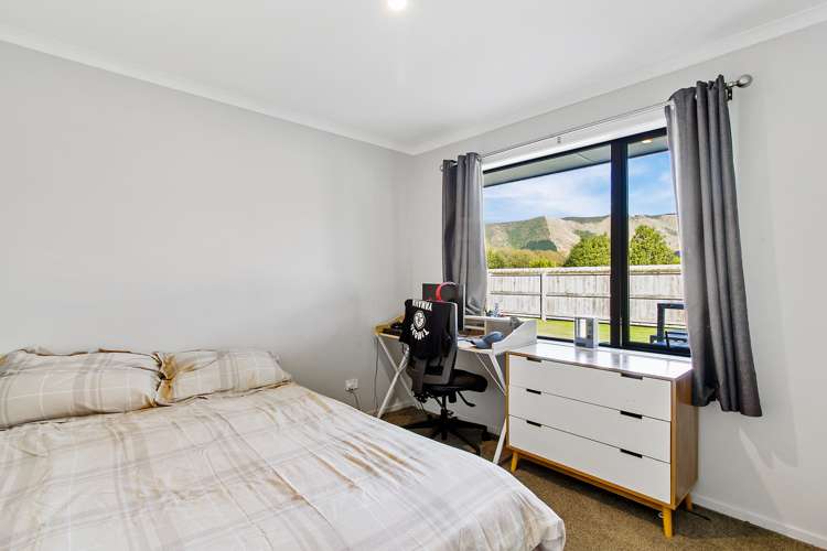 16 Eric Batchelor Place Waimate_13