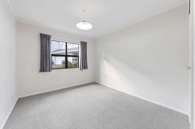 1/58 James Evans Drive Northcote_14