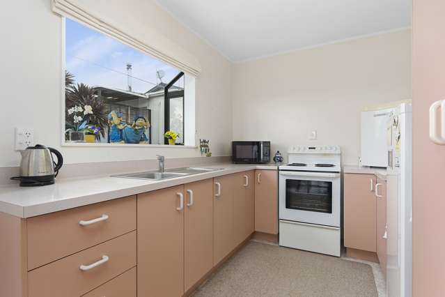 1/14 Clayburn Road Glen Eden_2