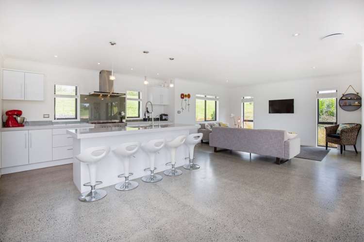 1524 Weranui Road Wainui_7