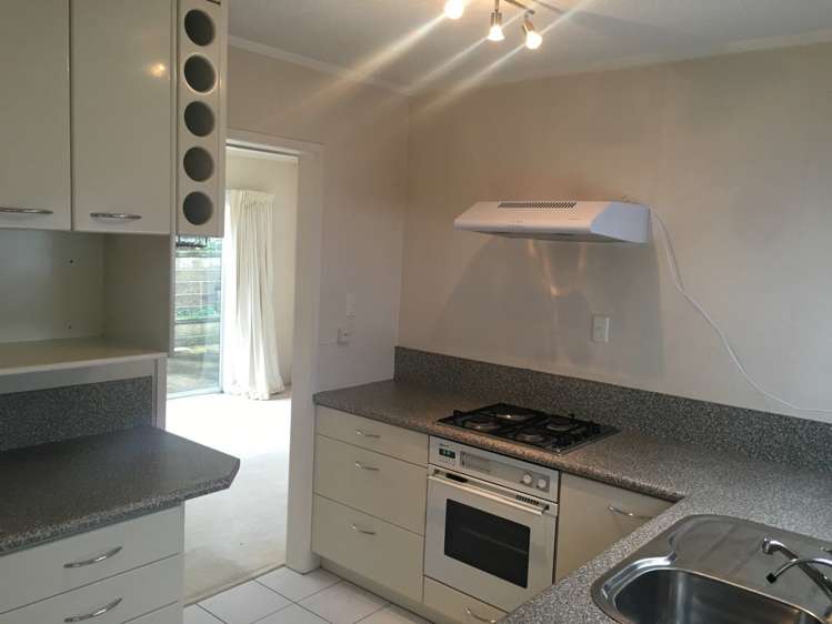 2/6 Norana Avenue Remuera_1