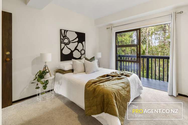 196 Godley Road Titirangi_14