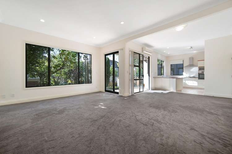 3/24A Claude Road 1662_2