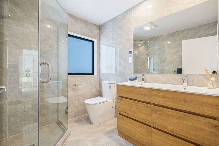 26 Tir Conaill Avenue Flat Bush_16