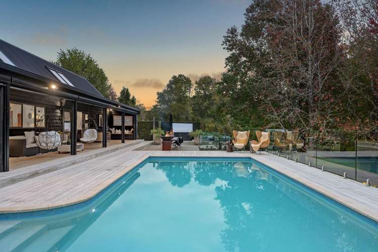 36 Robinson Road_4