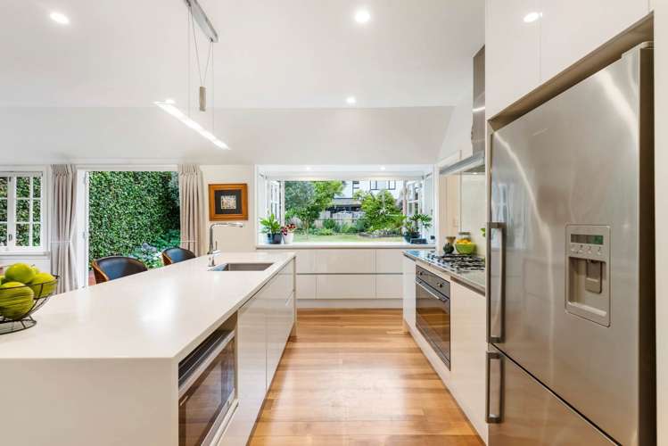 44 Vale Road Saint Heliers_13