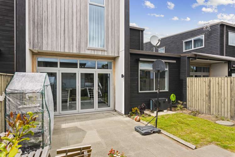 39 Te Ara Kawakahia Waikanae_15