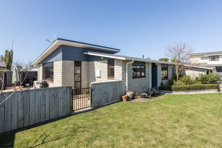 1 Spriggs Crescent Greenmeadows_24