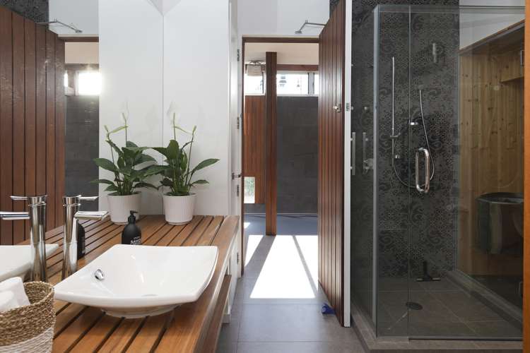 53 Hawthorne Street Strowan_11