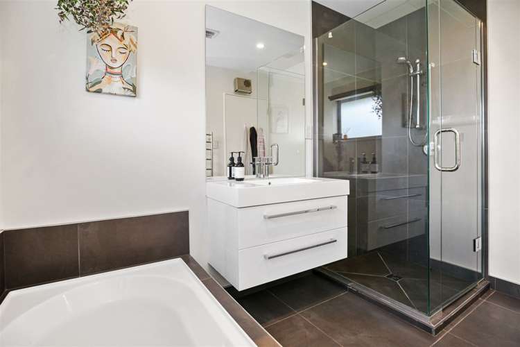 4 Coutts Lane West Melton_15