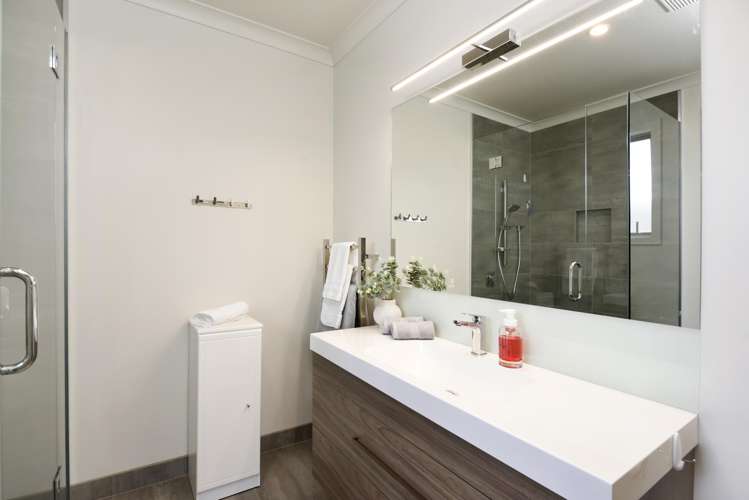 14 Cupola Crescent Richmond_17