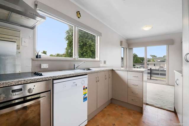 97 Lauderdale Road Birkdale_2