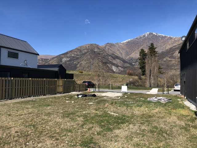 14 Lorne Street Dalefield/Wakatipu Basin_1