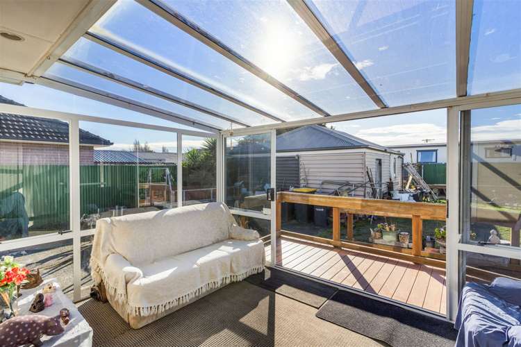 50 Lyndhurst Crescent Aranui_12