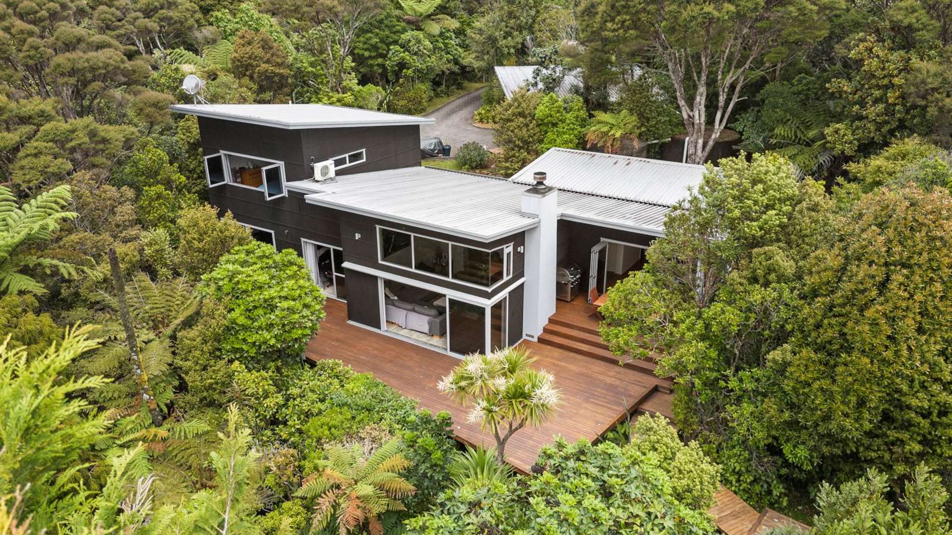 14 Tawari Road Henderson Valley_0