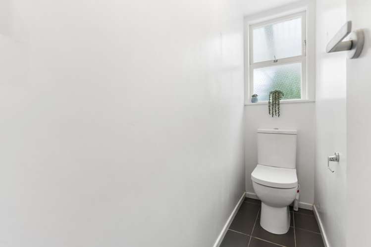 52 Tahi Terrace Glen Eden_25