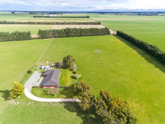 452 Methven Chertsey Road Methven_2