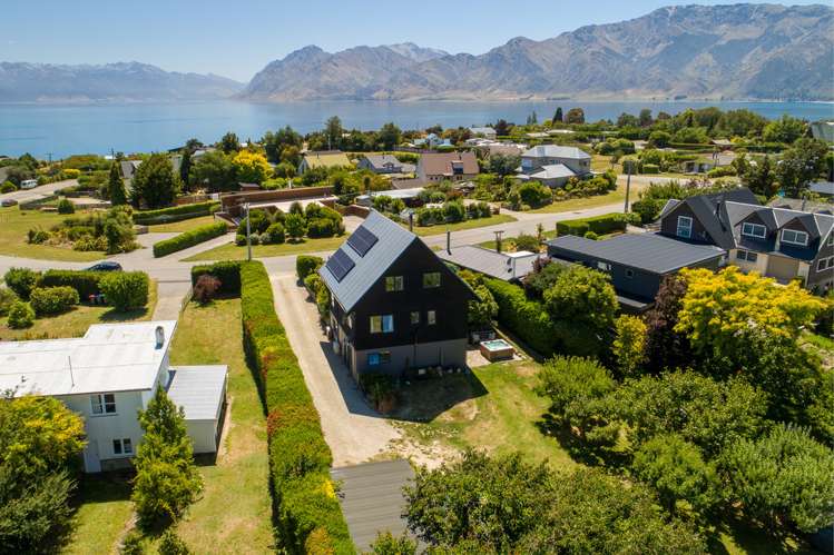 49 Parry Crescent Lake Hawea_24