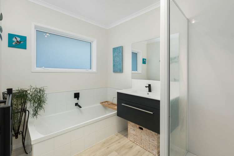 7B Athenree Heights Athenree_26