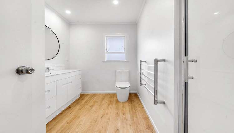 468B Massey Road Mangere East_6