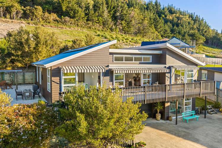 8 Fantail Heights Picton_24