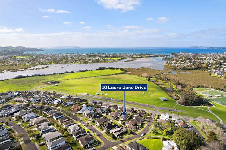 10 Laura Jane Drive Silverdale_2