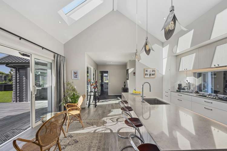 8 Jojos Way Lynmore_8