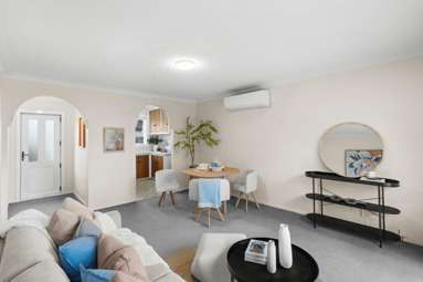 1/18 Sawtell Place_2