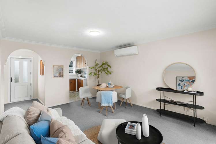 1/18 Sawtell Place Northcote_2