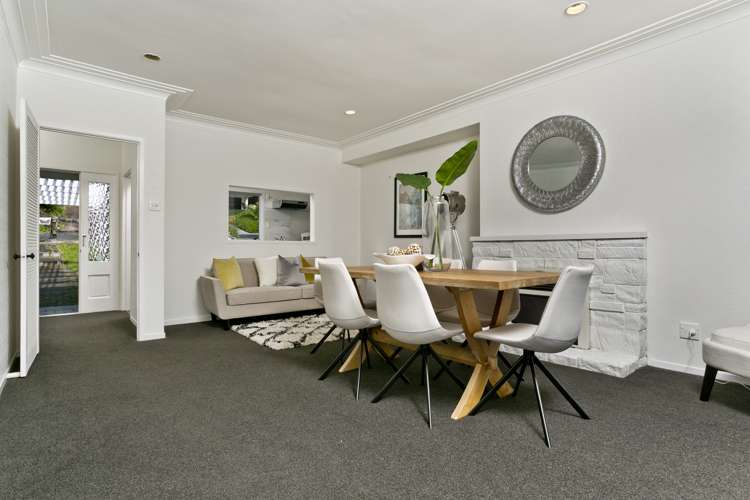 65 Churchill Road Murrays Bay_8