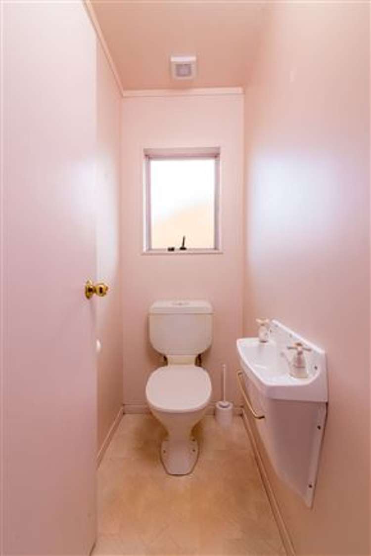 240 Te Atatu Road Te Atatu South_12