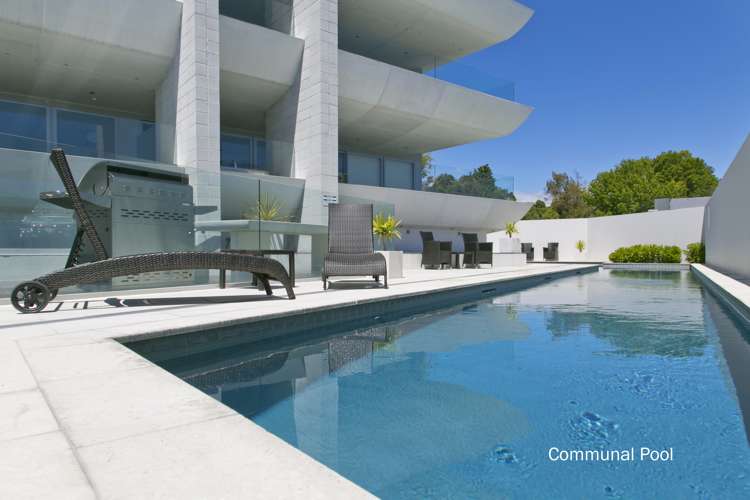 16/225 Lake Terrace Waipahihi_16