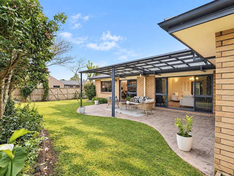 1 Roderick Place Rototuna_10