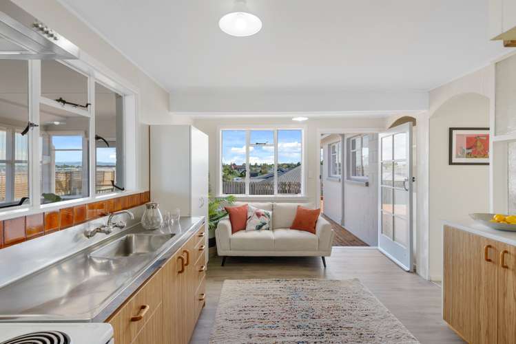 8 Minorca Lane Burwood_8