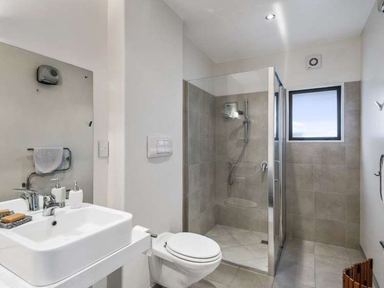 6 Otamuhua Lane Diamond Harbour_12