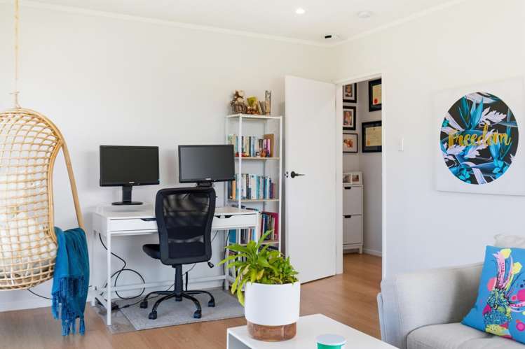 65 Chartwell Drive Crofton Downs_5