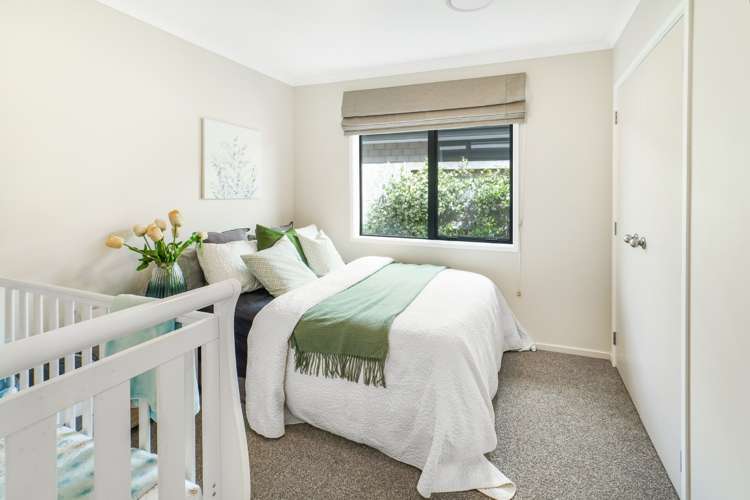 17 Chalgrove Road Huntington_10