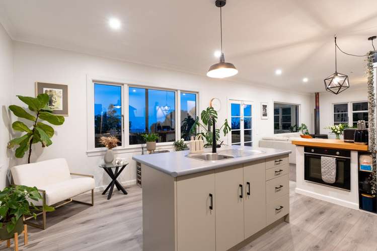 71 Leckhampton Court Clyde Hill_10