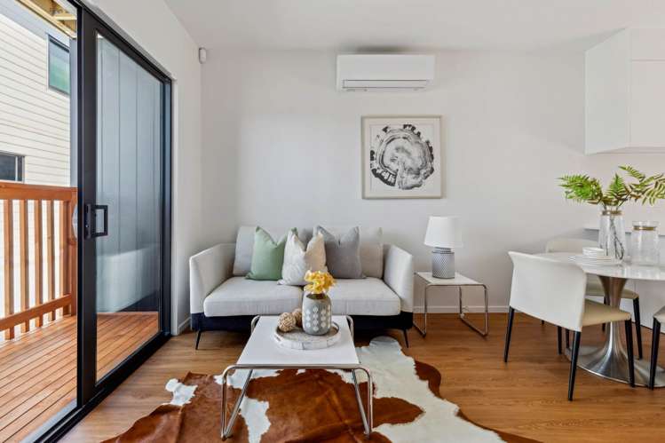 4/12 Woodhouse Place West Harbour_7