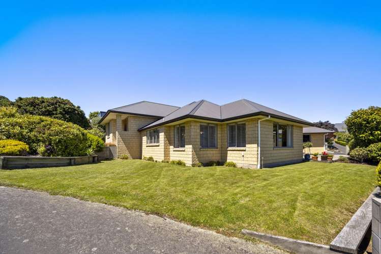 3 Gowan Close Shiel Hill_3