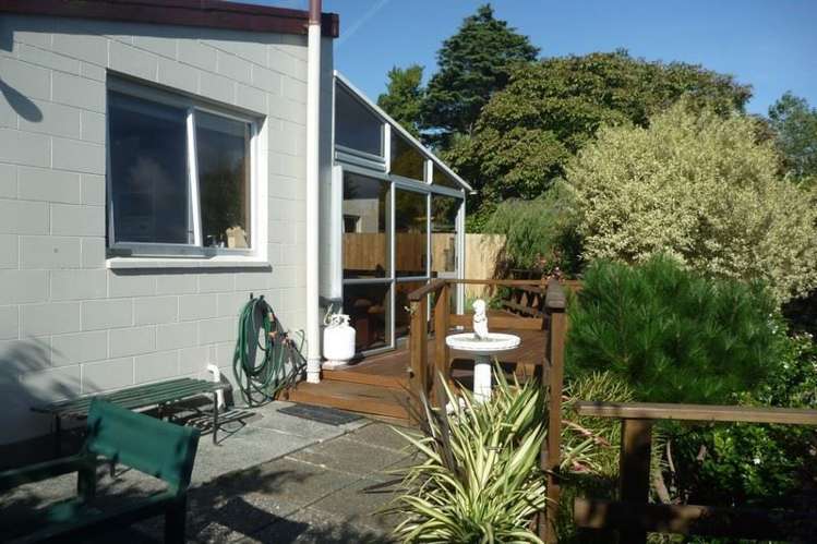 1/6 Hythe Lane Saint Martins_16