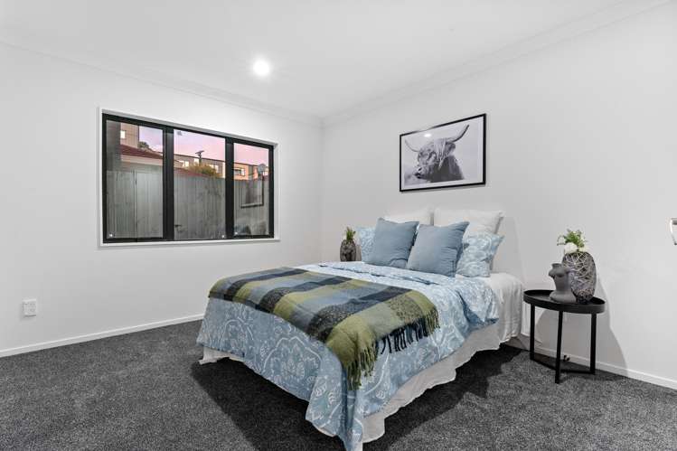 2B Palmgreen Court Stanmore Bay_10