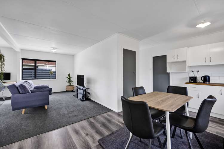 35 Collins Street Hawera_19