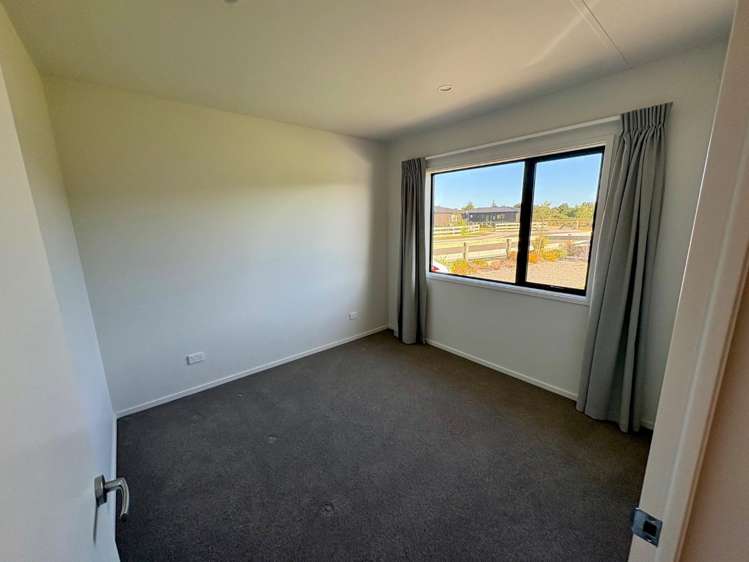 12 Paparoa Way, RD 2 10113_3